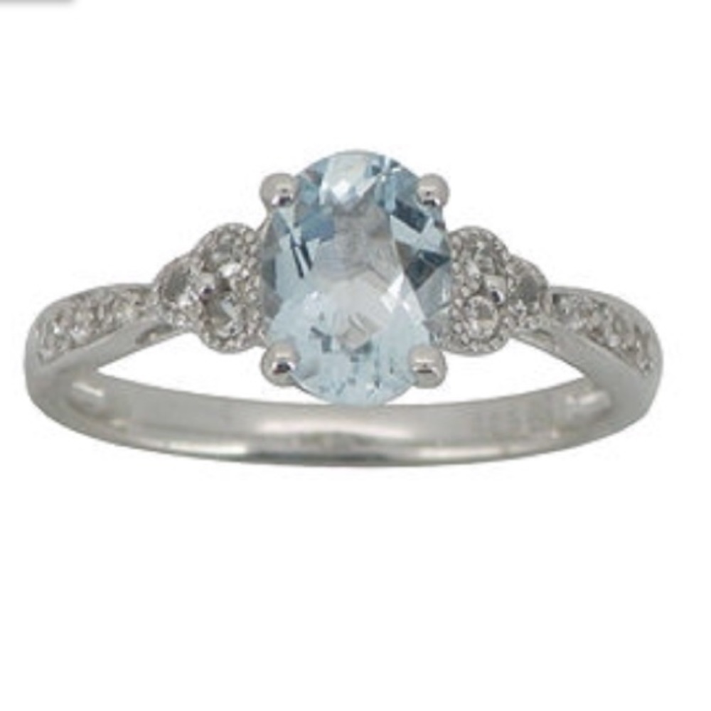 Genuine Aquamarine Ring